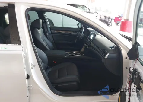 2020 Honda Accord Sport 2.0T z USA, uszkodzony, nr VIN 1HGCV2F35LA025245